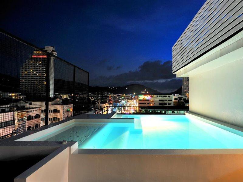 The Album Hotel Patong Екстер'єр фото