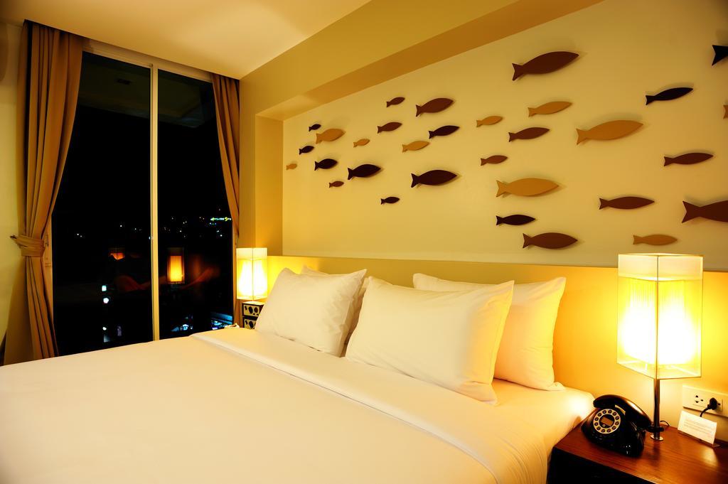 The Album Hotel Patong Екстер'єр фото